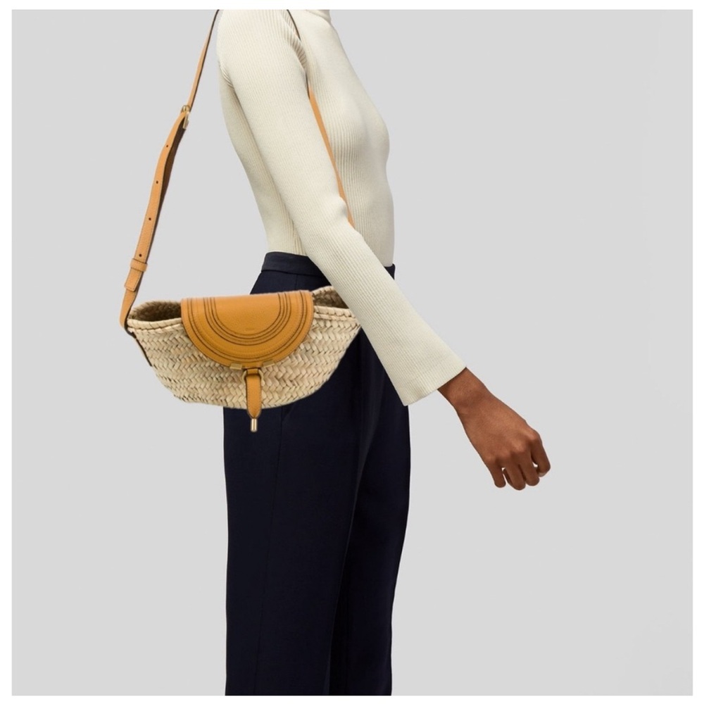 Chloé Marcie Small Raffia Crossbody bag